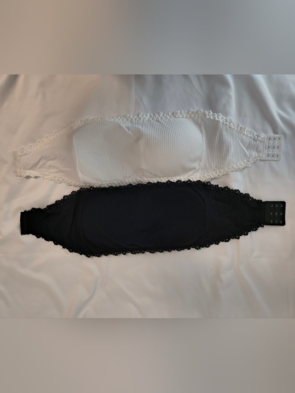 SHEIN Lace-Trim Ribbed Bandeau Set in White & Black